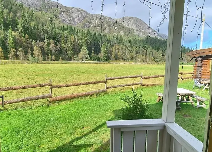 Gardshytte Med Lavvu, Hund Tillatt, Sauna بيت للعطل *