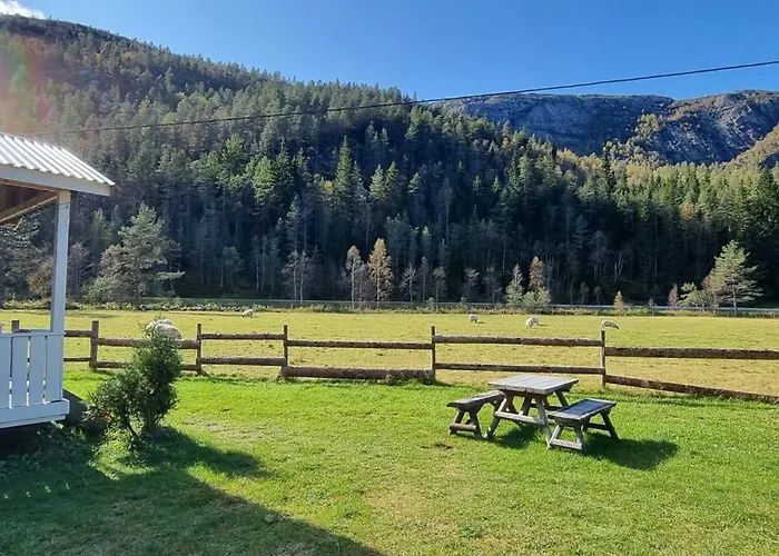 Dom wakacyjny Gardshytte Med Lavvu, Hund Tillatt, Sauna Aseral